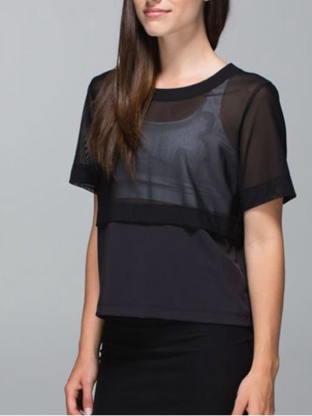 Lululemon Mesh Tee
Black
